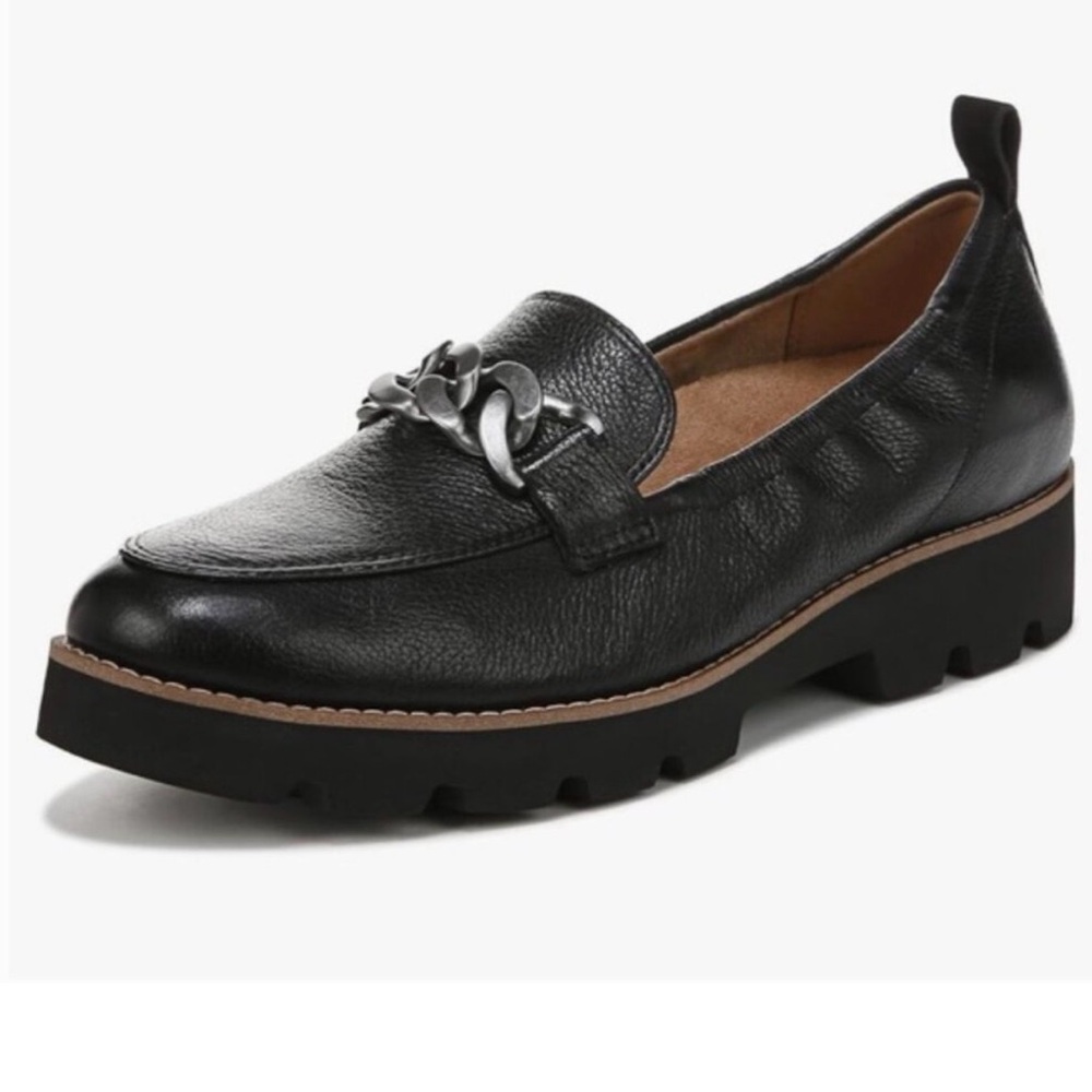 Vionic Charm Cynthia Loafers, Black, Size 8
